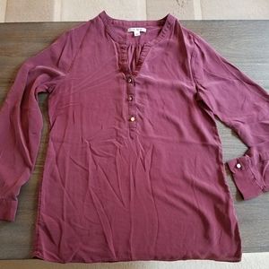 Banana Republic size M 100% Silk blouse